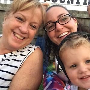 Meet your Posher, Sandy